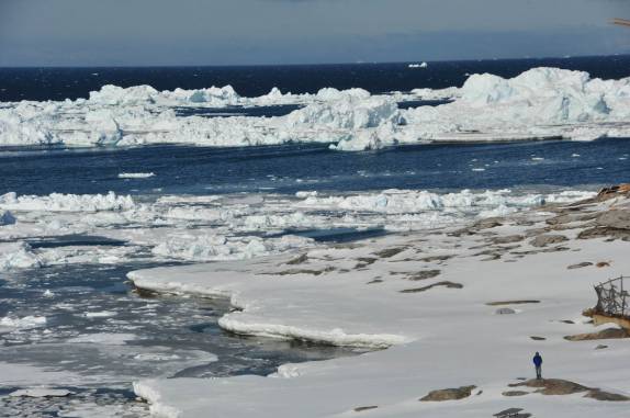 Passeio na 'praia' gelada de Ilulissat, na Groelândia
